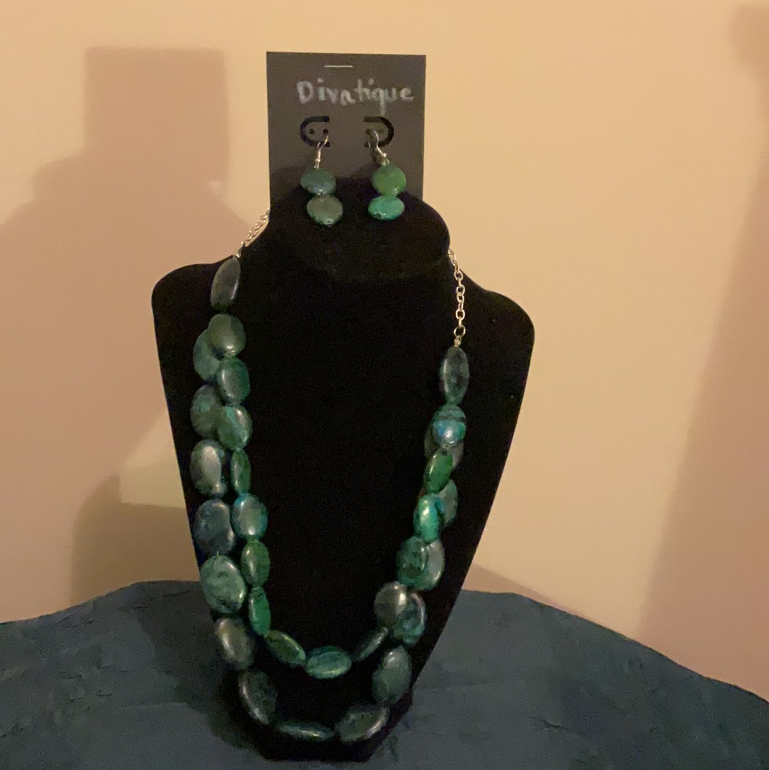 Green Stone Necklace & Earring Set