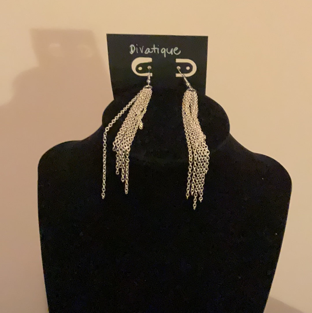 Small Chain Earrings